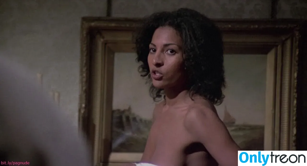 Pam Grier nude photo #0075 (fayejackson419 / pamrier)