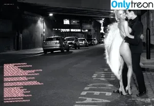 Pamela Anderson / pamelaanderson nude photo #0828