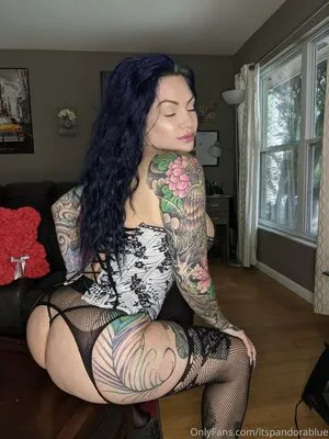 pandorabluefree / itspandorablue nude photo #0050