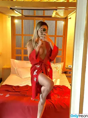 Paola Mello / paollaml nude photo #0016