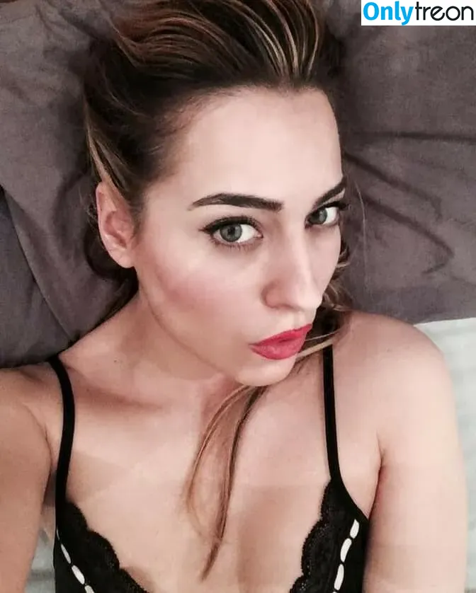 Paola Saulino голая photo #0393 (paolasaulino / paolinasaulino)