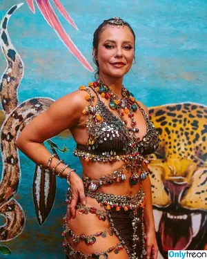 Paolla Oliveira / paollaoliveirareal фото голая #0837