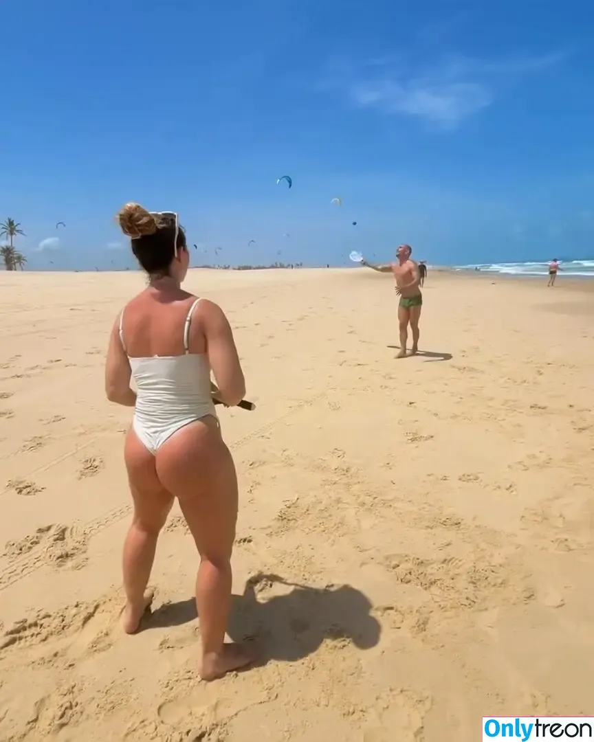 Paolla Oliveira голая photo #0820 (paollaoliveirareal)