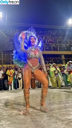 Paolla Oliveira / paollaoliveirareal / paulinhamissbumbum nude photo #1336