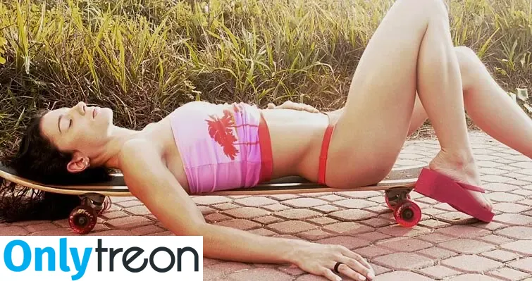 Paparazzo nude photo #2551 (dreamcam / paparazzoofficial / tonypaparazzi777)