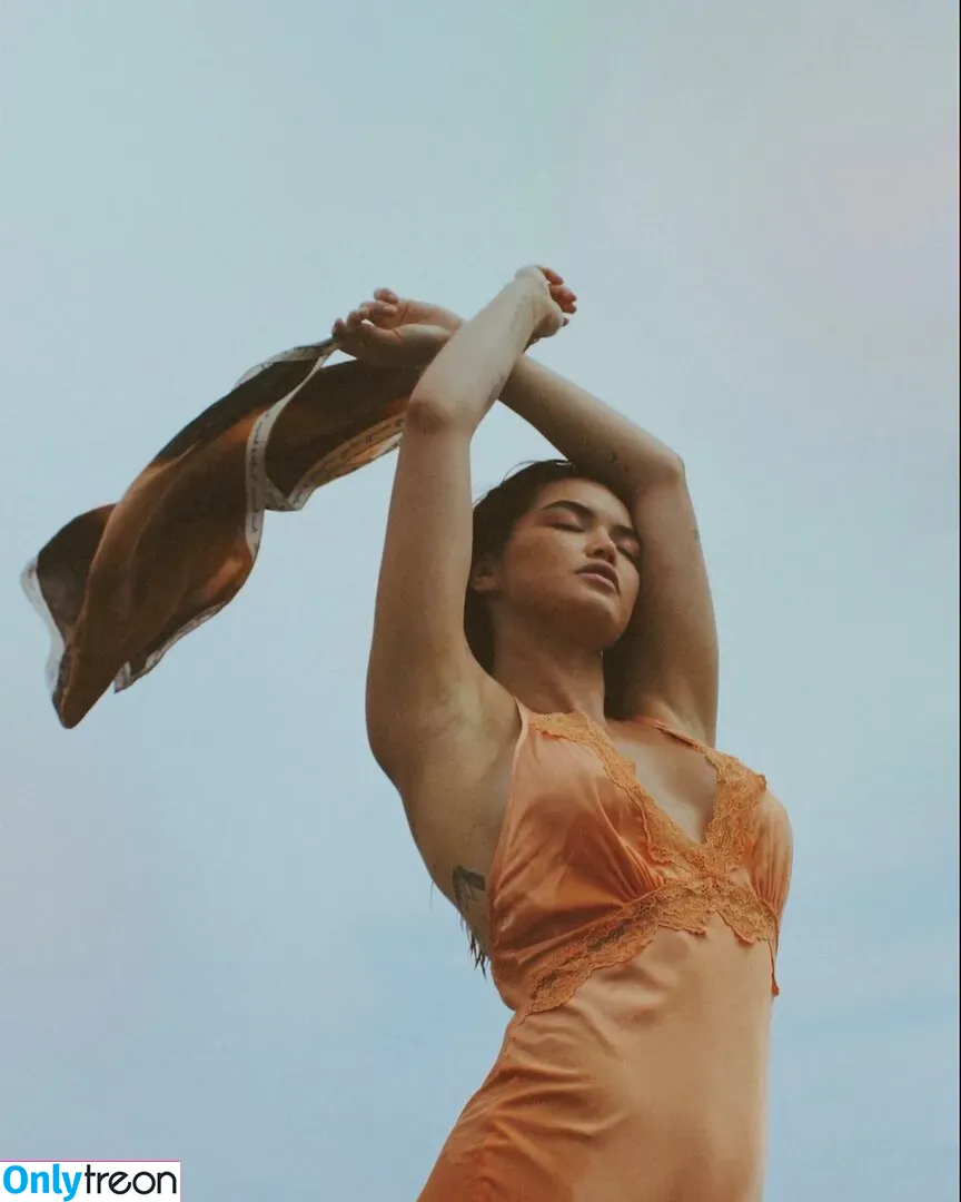 Paris Berelc голая photo #0059 (theparisberelc)