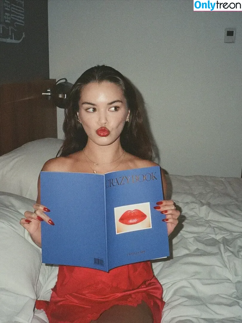 Paris Berelc голая photo #0408 (theparisberelc)