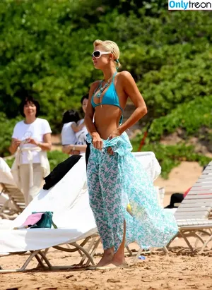 Paris Hilton / parishilton фото голая #1872