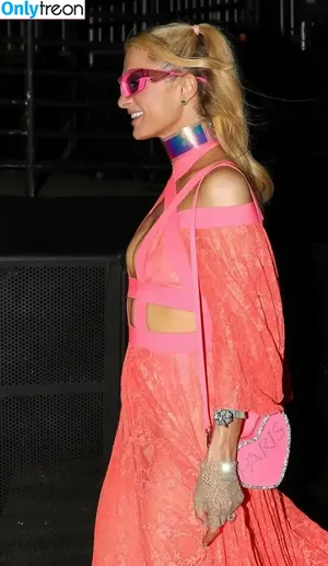 Paris Hilton / parishilton nude photo #2179
