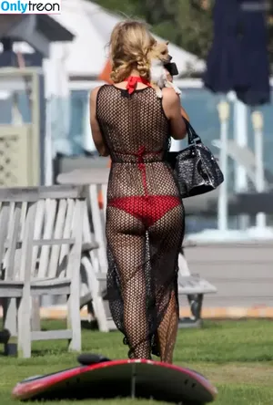 Paris Hilton / parishilton nude photo #2234