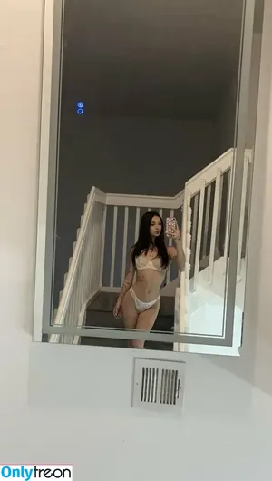 Parisbby1 / ParisClifton / ryankcostello nude photo #0009