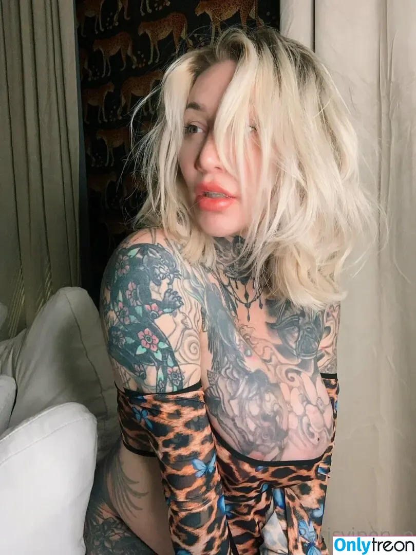 parisvipervip nude photo #0232 (theparisviper)