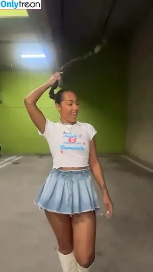 Parker McKenna Posey / parkermckennaaa nude photo #0289