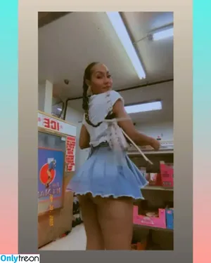 Parker McKenna Posey / parkermckennaaa nude photo #0299
