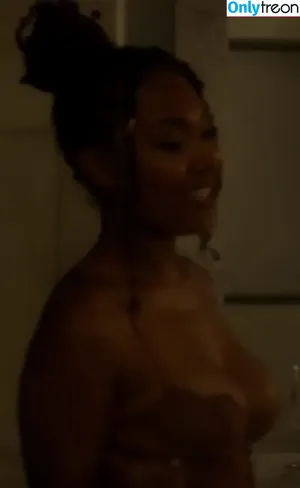 Parker McKenna Posey / parkermckennaaa nude photo #0409