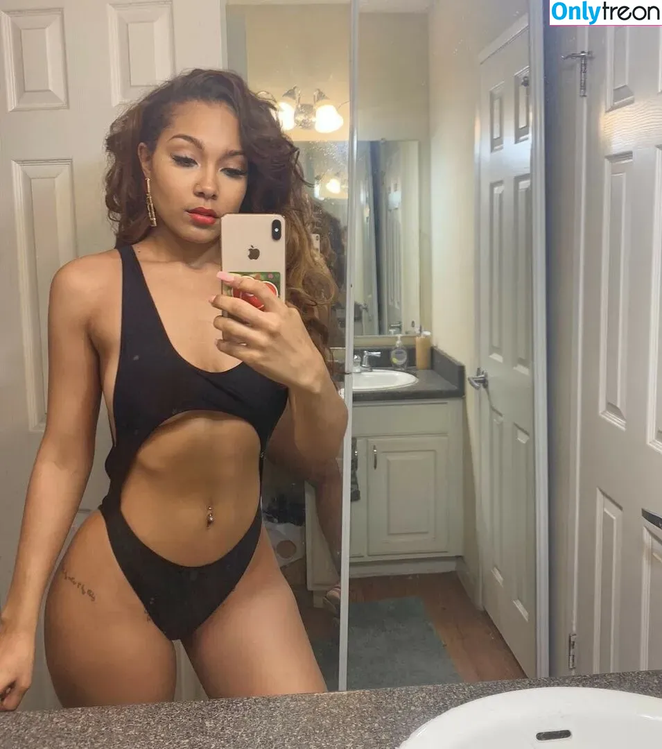 Parker McKenna Posey голая photo #0037 (parkermckennaaa)