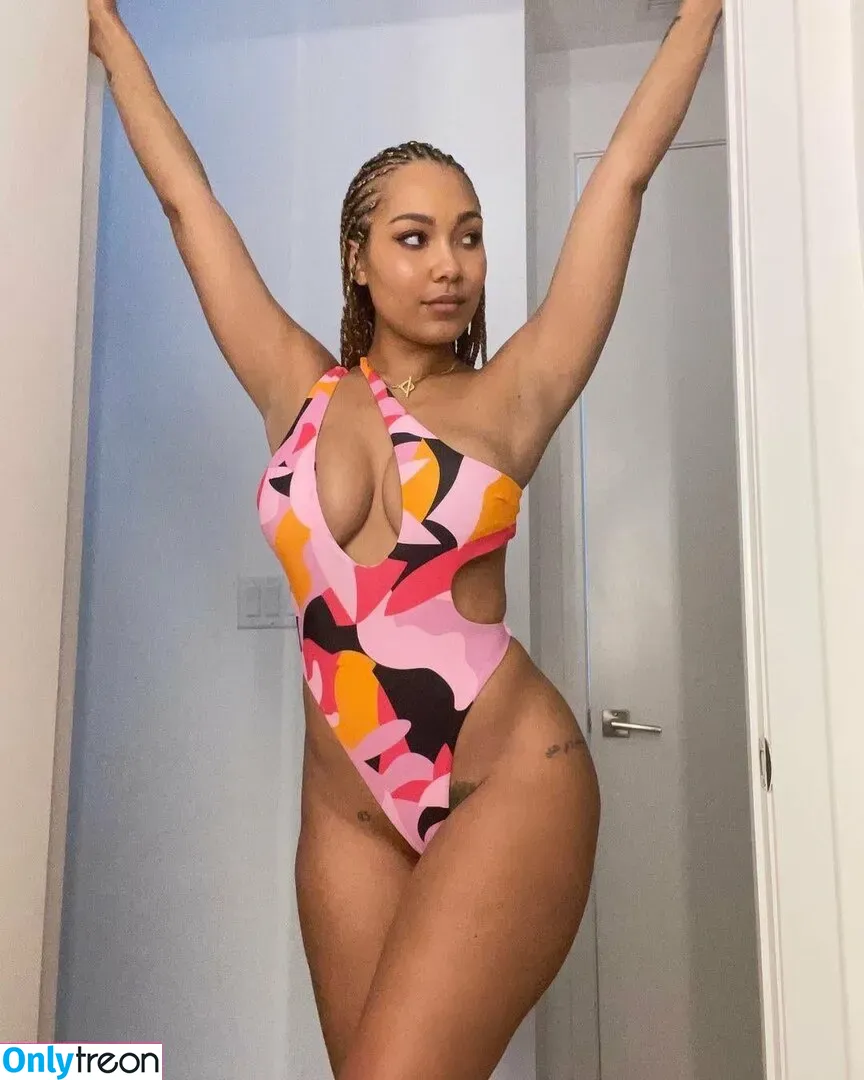 Parker McKenna Posey голая photo #0071 (parkermckennaaa)