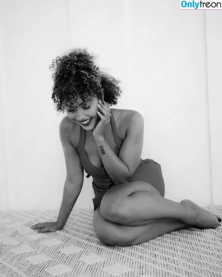 Parker McKenna Posey nude photo #0221 (parkermckennaaa)