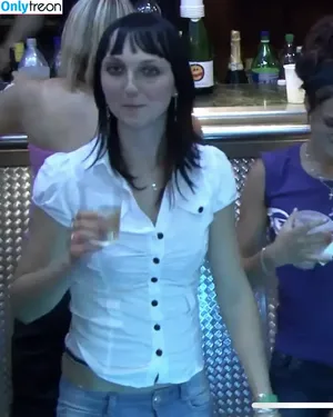 Party Hardcore / Tainster f.k.a. Eromaxxx / hardcoreparty фото голая #0051
