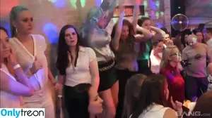 Party Hardcore / Tainster f.k.a. Eromaxxx / partyhardoficial фото голая #0162