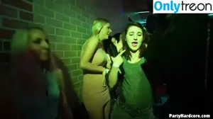 Party Hardcore / Tainster f.k.a. Eromaxxx / partyhardoficial фото голая #0164