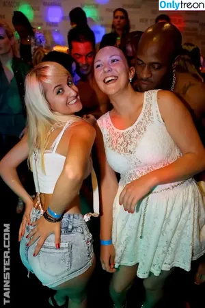 Party Hardcore / Tainster f.k.a. Eromaxxx / partyhardoficial фото голая #0178