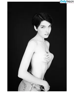 Pascale Widmer / pascalewidmer nude photo #0007