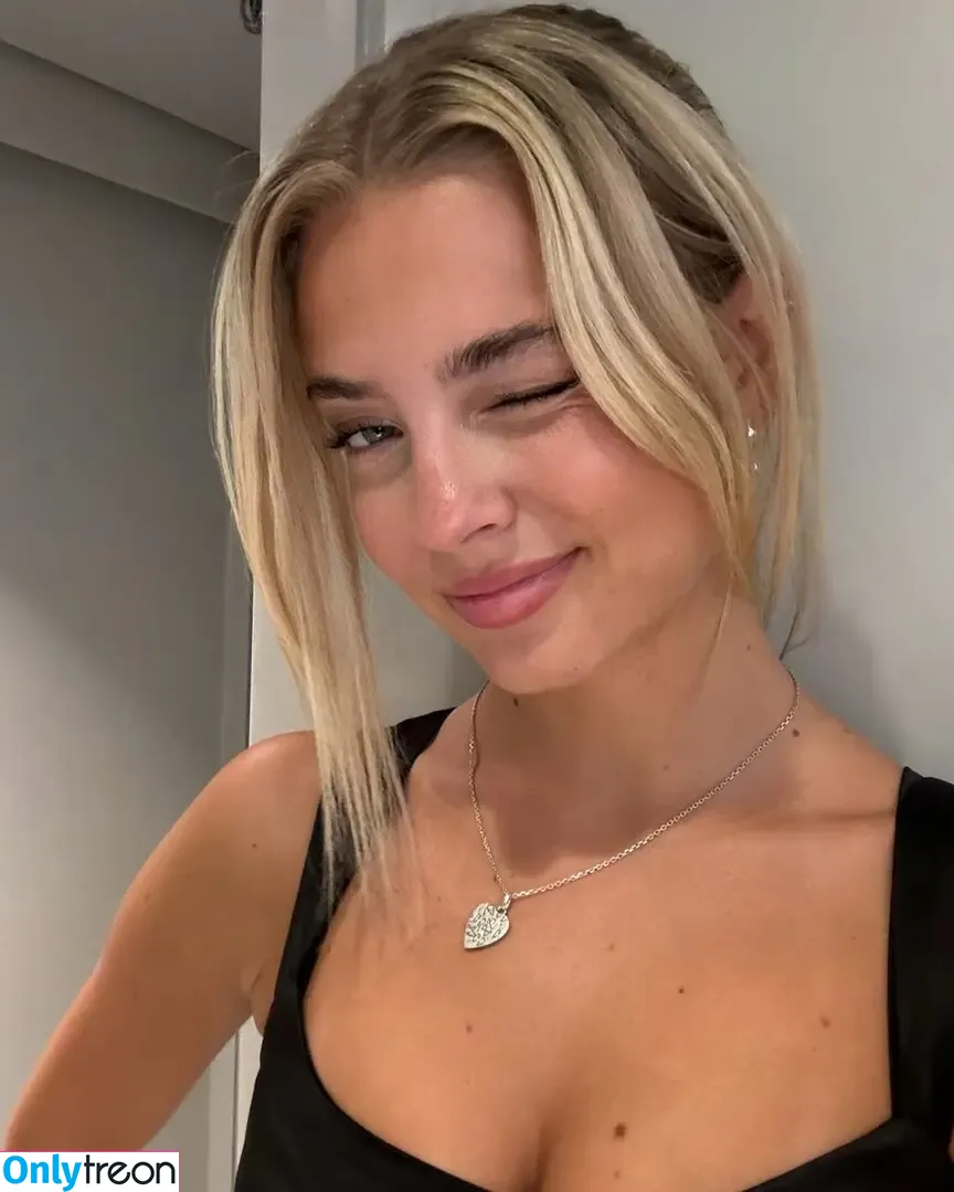 pastabianxo nude photo #0215 (Tilde Kindahl / tildekindahl)