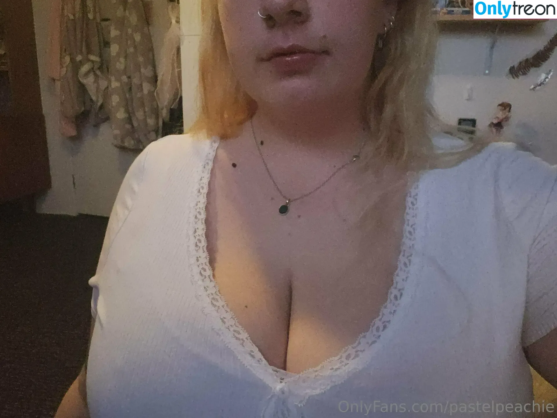 pastelpeachie nude photo #0128 (pastelpxchie)