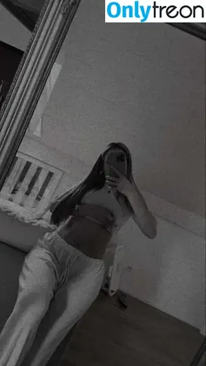  nude photo #0008