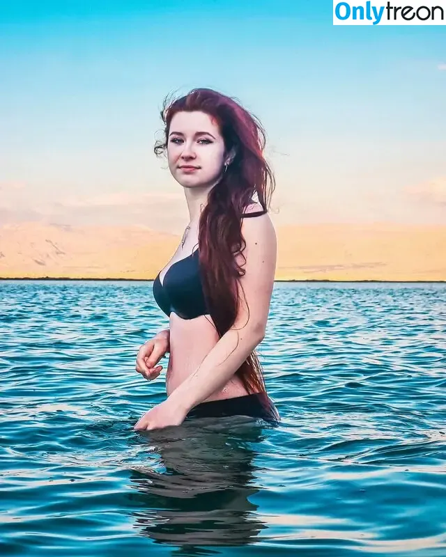 Patty Gurdy nude photo #0005 (patty_gurdy / pattygurdy)