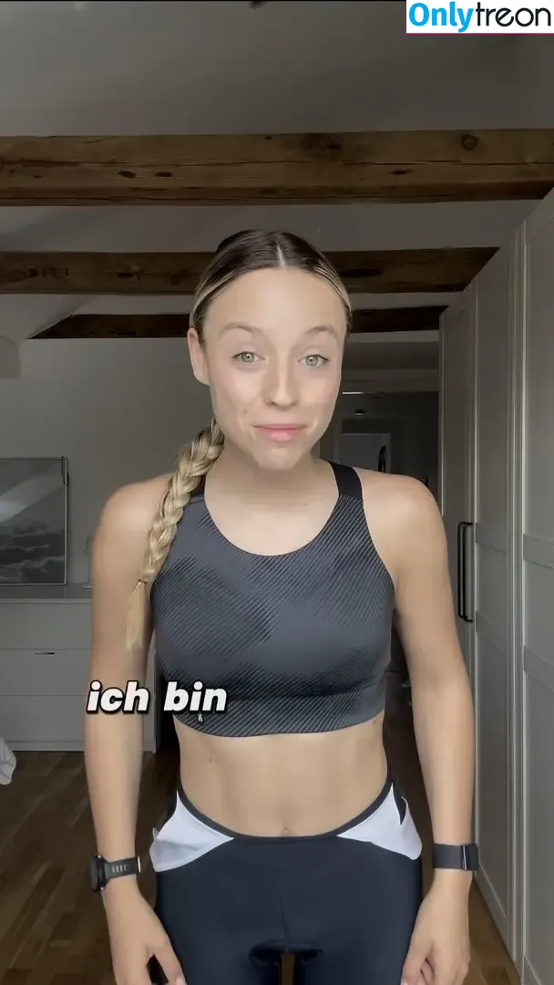 Paula Enzweiler nude photo #0002 (paula.enx)