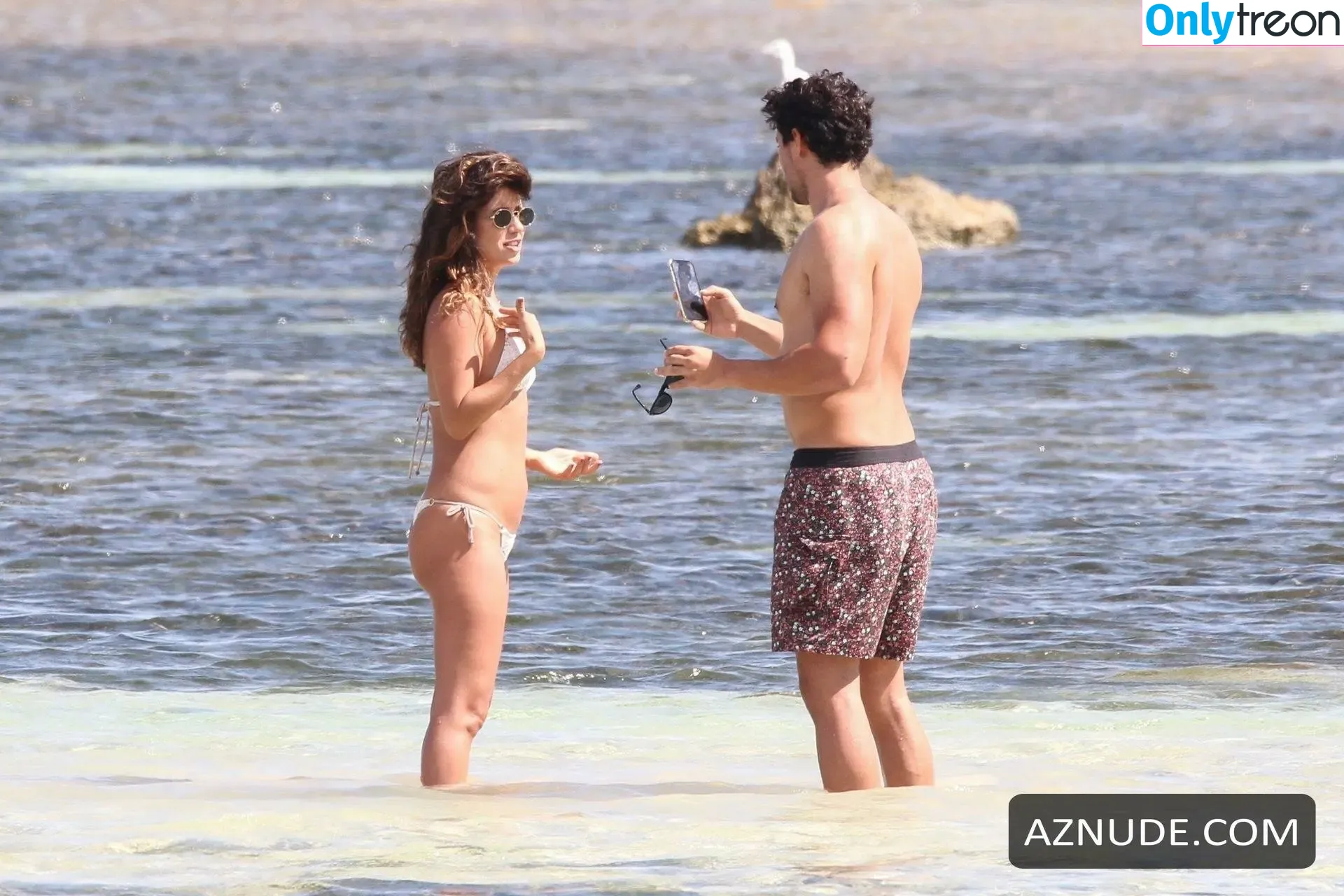 Paula Fernandes nude photo #0151 (Cantora / paulafernandes)