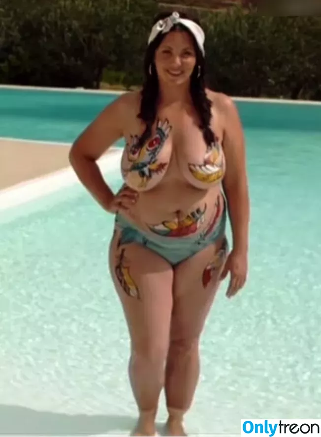 Paula Lambert голая photo #0022 (therealpaulalambert)