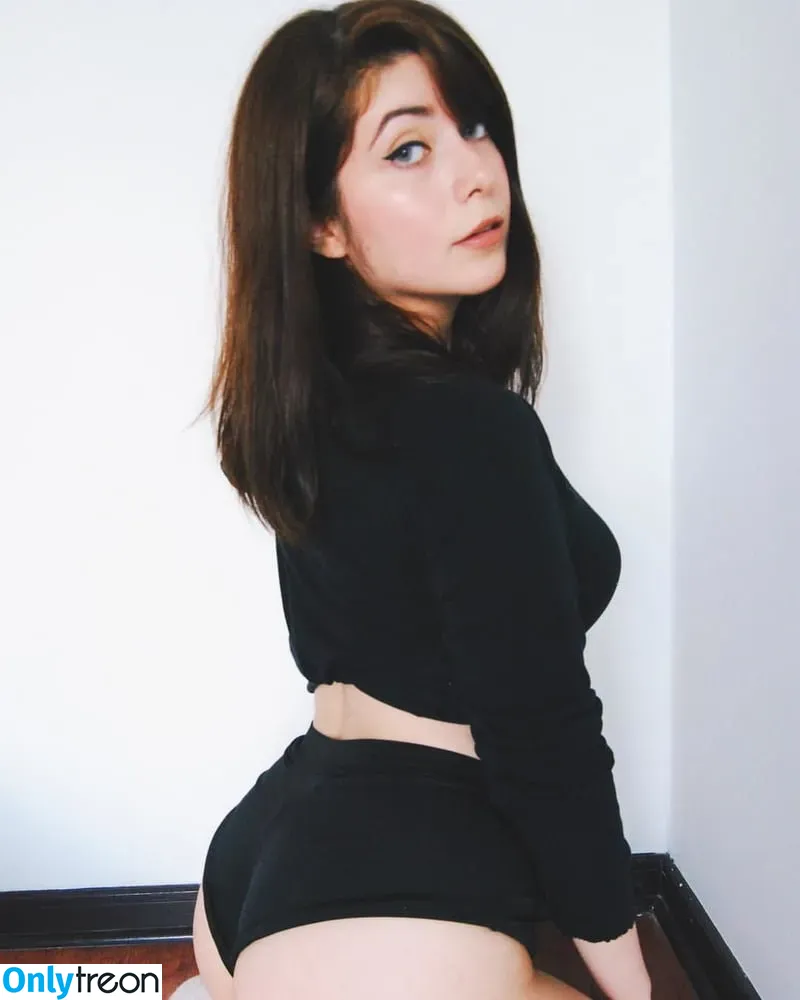 paulaeal голая photo #0002 (paulaeal)