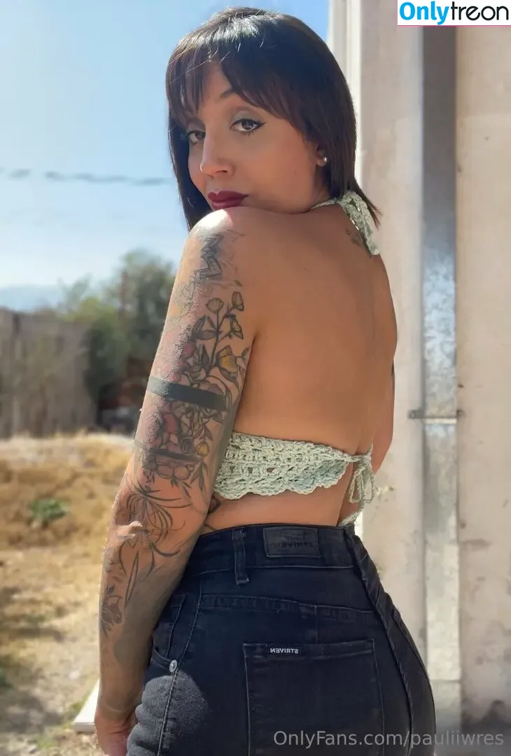 pauliiwres голая photo #0010 (pauliiwres)