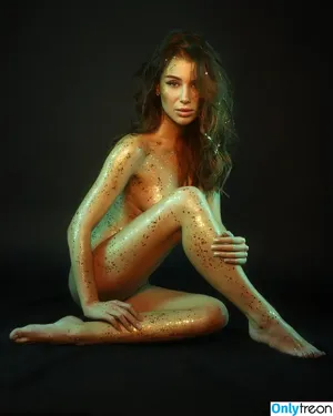 Paulina Pastuszczak / itspaulina__ / paulinepastel nude photo #0140