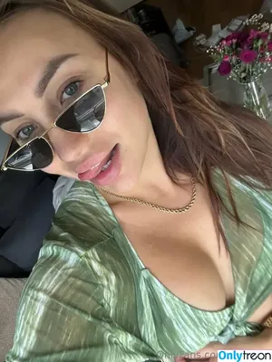 paulinak / paulinaknaak nude photo #0023