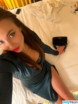 paulinak / paulinaknaak nude photo #0034