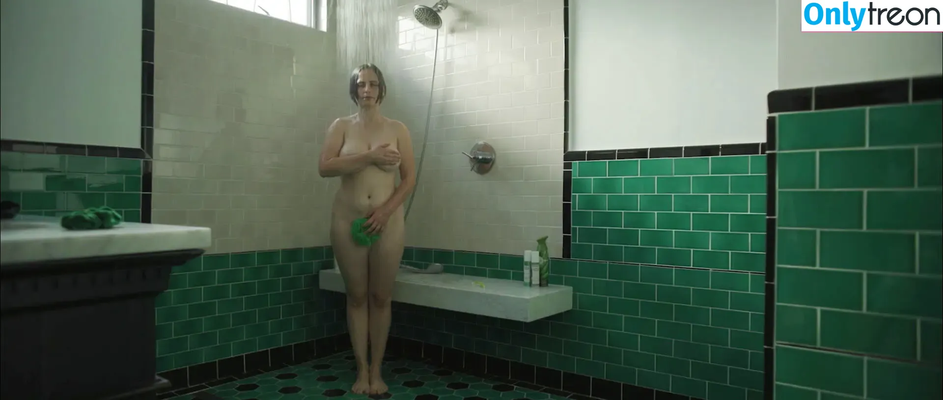 Pauline Chalamet nude photo #0009 (pauline.chalamet)