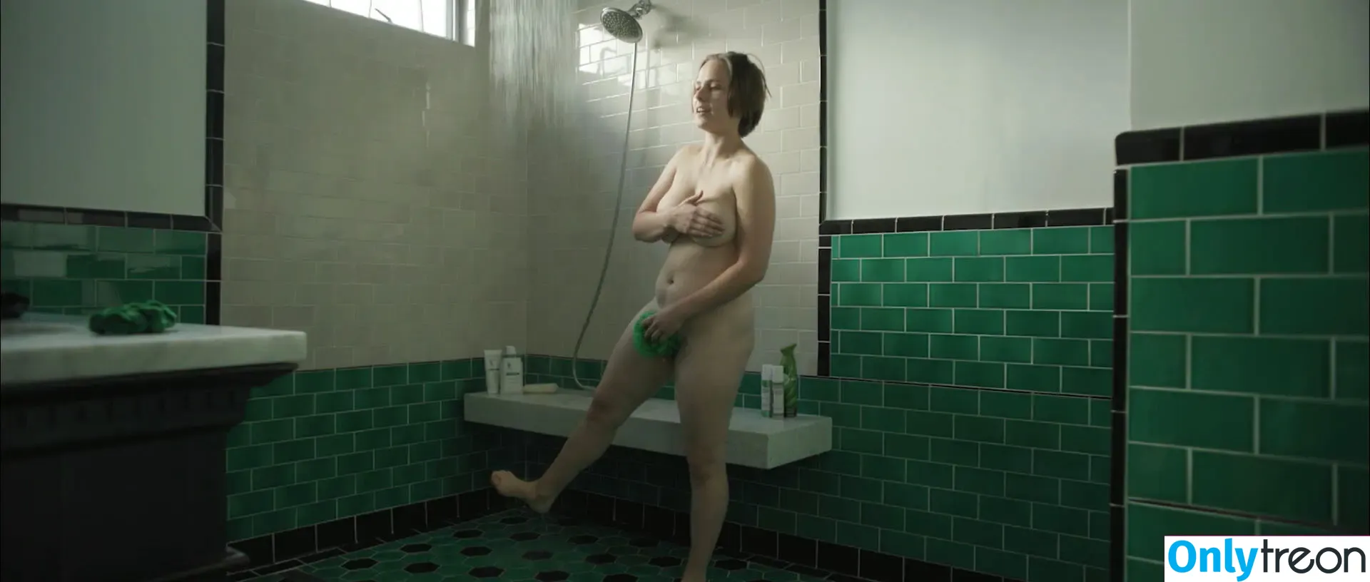 Pauline Chalamet nude photo #0010 (pauline.chalamet)