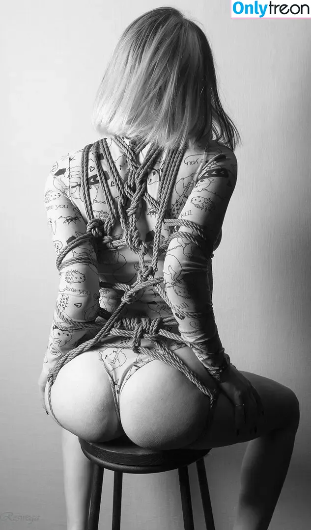 Pavel Reswega голая photo #0012 (pavel_rezny)
