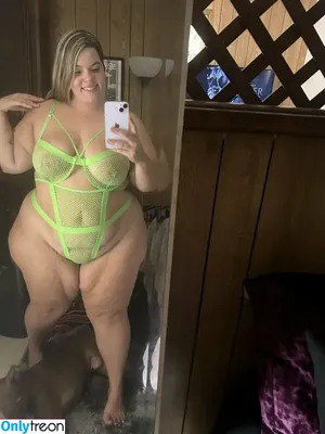 Pawgwithablog97 / BreeanSunny / Sunny Breean nude photo #0003
