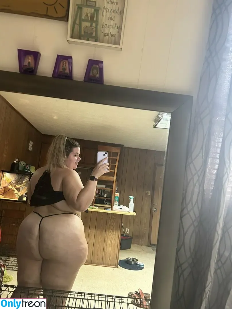 Pawgwithablog97 nude photo #0002 (BreeanSunny / Sunny Breean)
