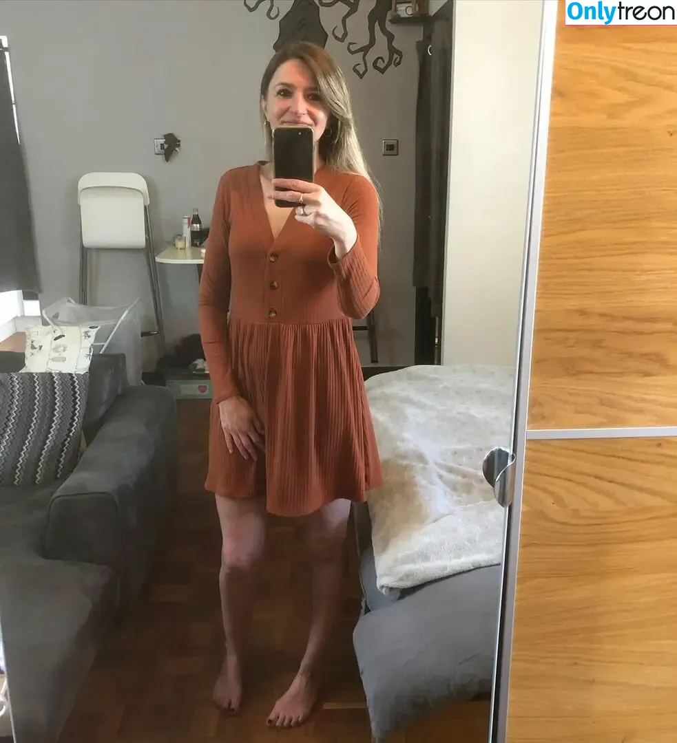 payingformydivorce nude photo #0115 (Instakat74)
