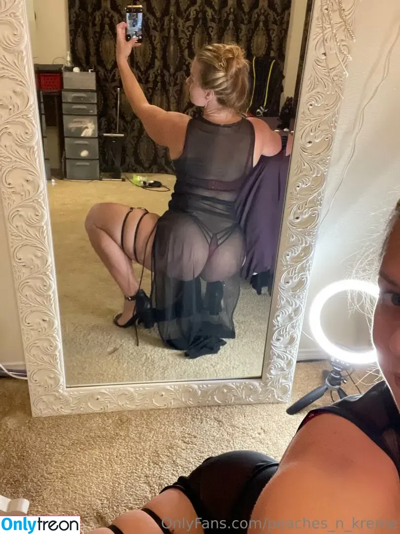 peaches_n_kreme nude photo #0021 (peachesnkremenovelty)