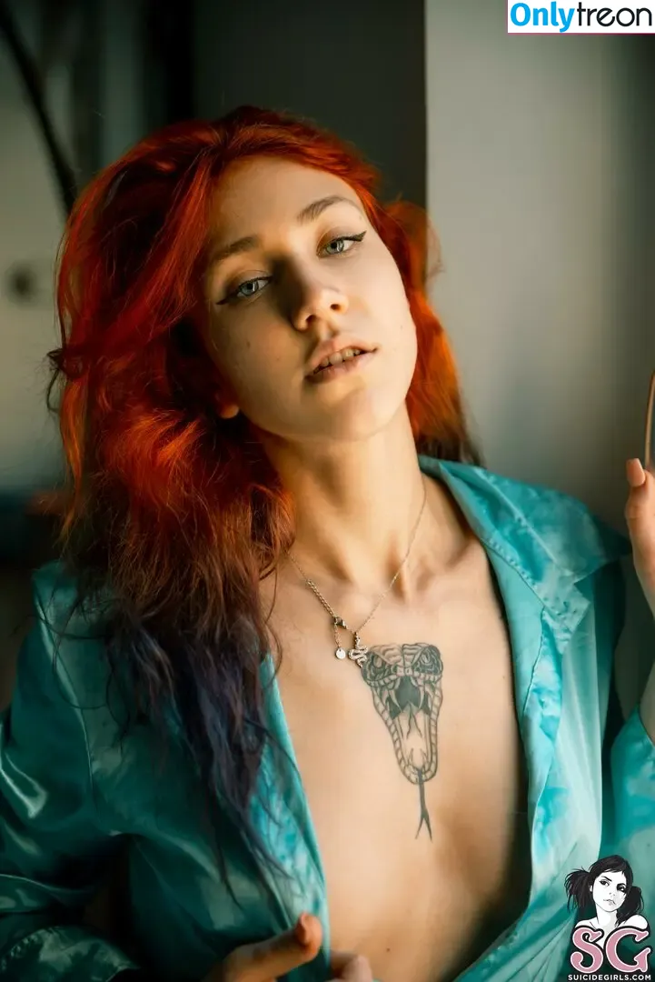 Peachmess nude photo #0008 (Peachmess1 / peachmess__sg / peachmessfree)