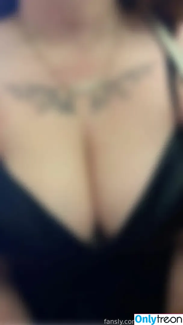 peachpie666 nude photo #0005 (666peachykeen)
