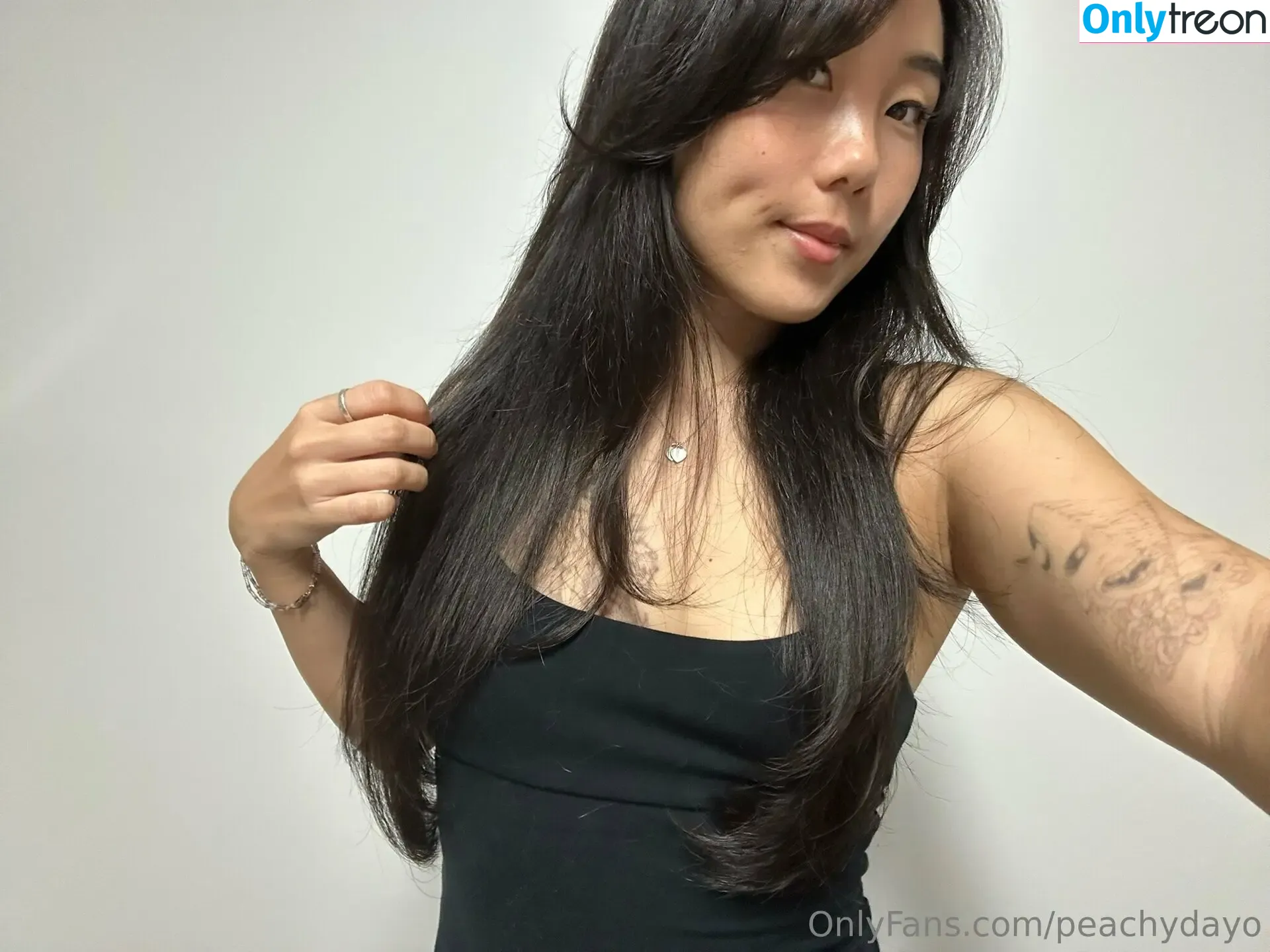 Peachydayo nude photo #0075 (Peachydayo)