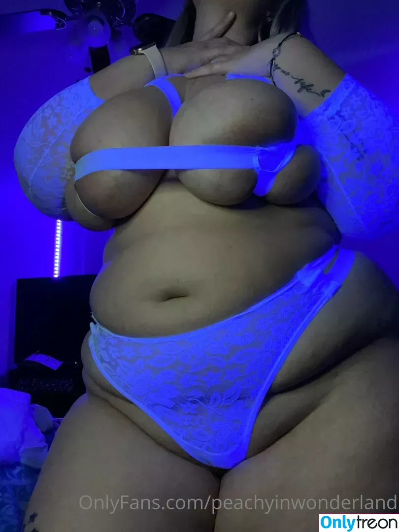 peachyinwonderland nude photo #0091 (peachyinwonderlanddd)